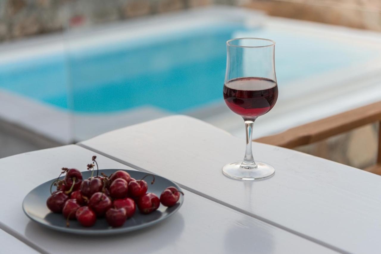 Milesian Suites Adamantas  Exterior foto