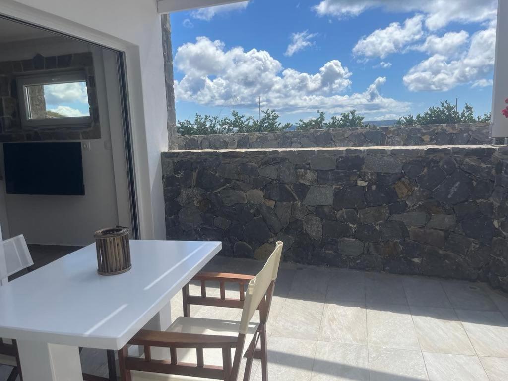 Milesian Suites Adamantas  Zimmer foto