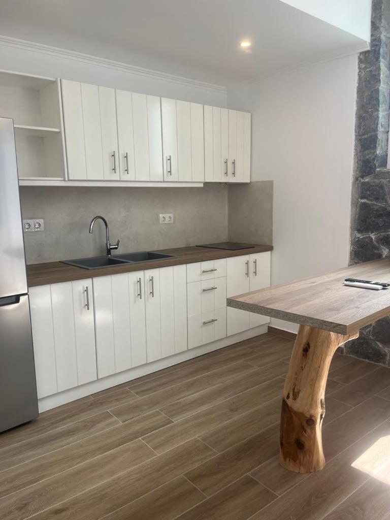 Milesian Suites Adamantas  Zimmer foto