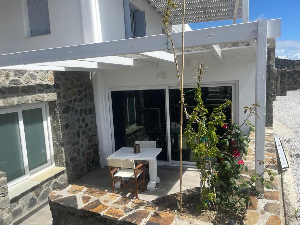 Milesian Suites Adamantas  Zimmer foto