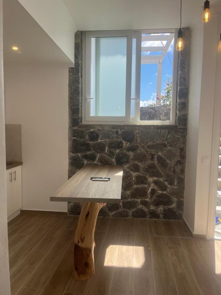 Milesian Suites Adamantas  Zimmer foto