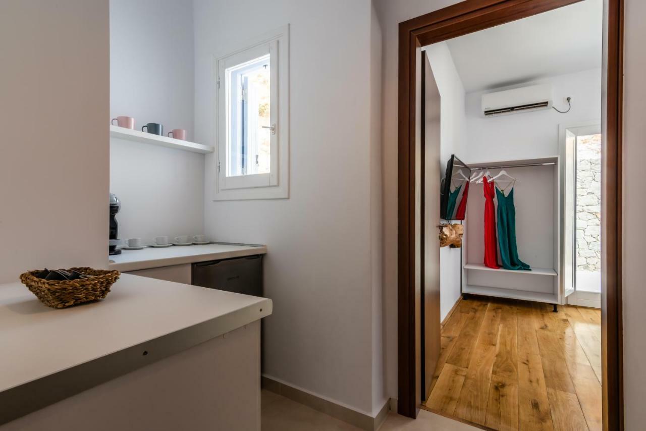 Milesian Suites Adamantas  Exterior foto